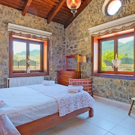 Serena Fethiye