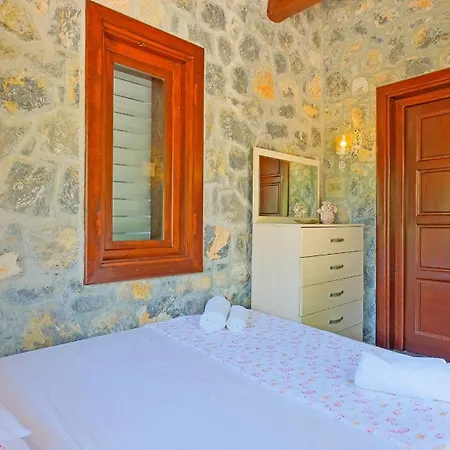 Serena Villa *